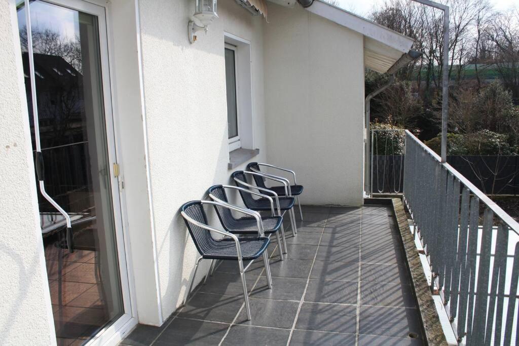 Top Messe Ferienwohnung 81Qm เอสเซน ภายนอก รูปภาพ